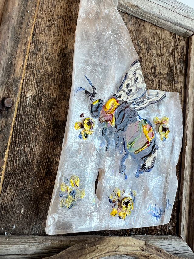Bee | Painted Selenite Assemlage